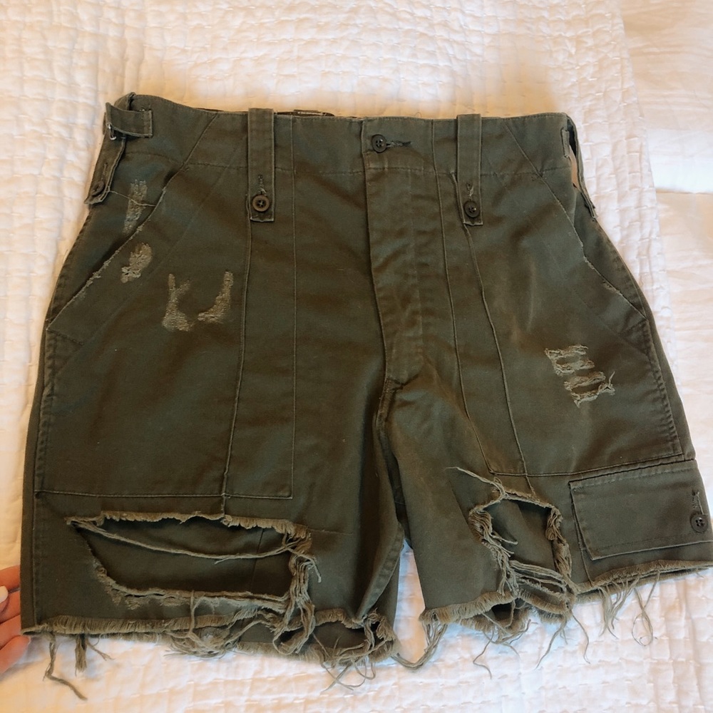 LF furst of a kind vintage cargo shorts